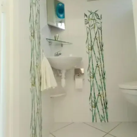 Les Pieds Dans L'eau * Calcatoggio (Corsica)